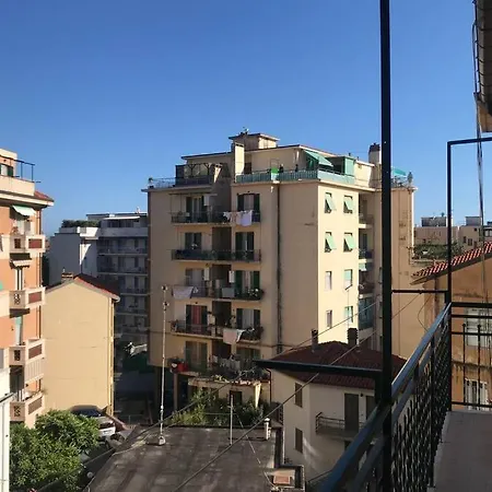 Casa Lucia Vicino Al Mare 008055-lt-0656 Sanremo